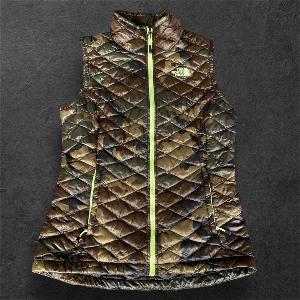Modern the North Face Woman’s Thermoball Quilted Camo Vest